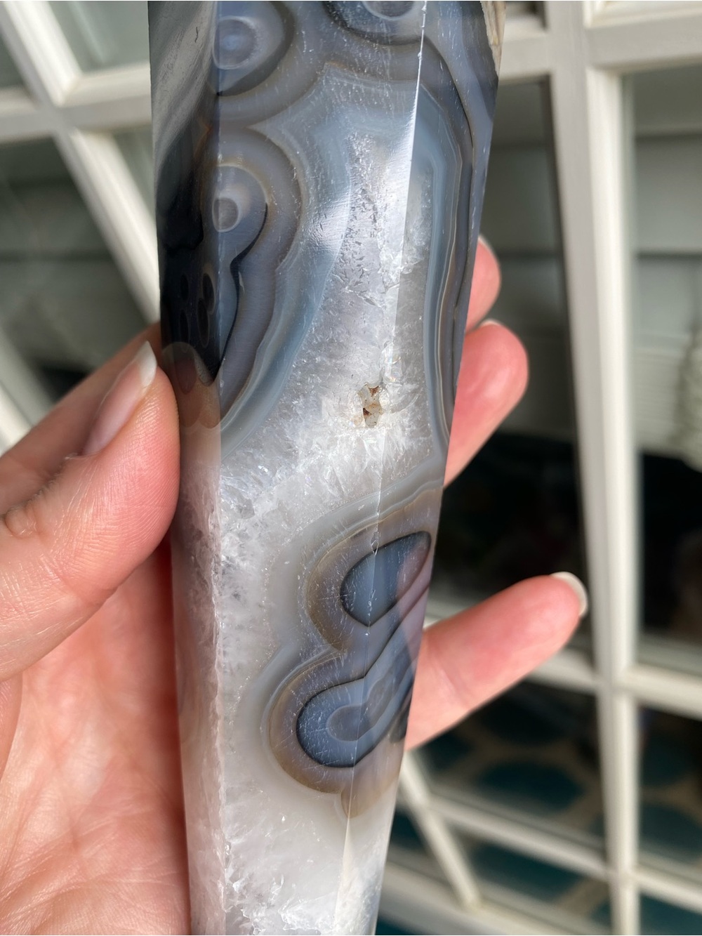 🌋✨ Volcano Agate Wand – UV Reactive with Open Druzy ✨🌋 - Picture 9 of 14